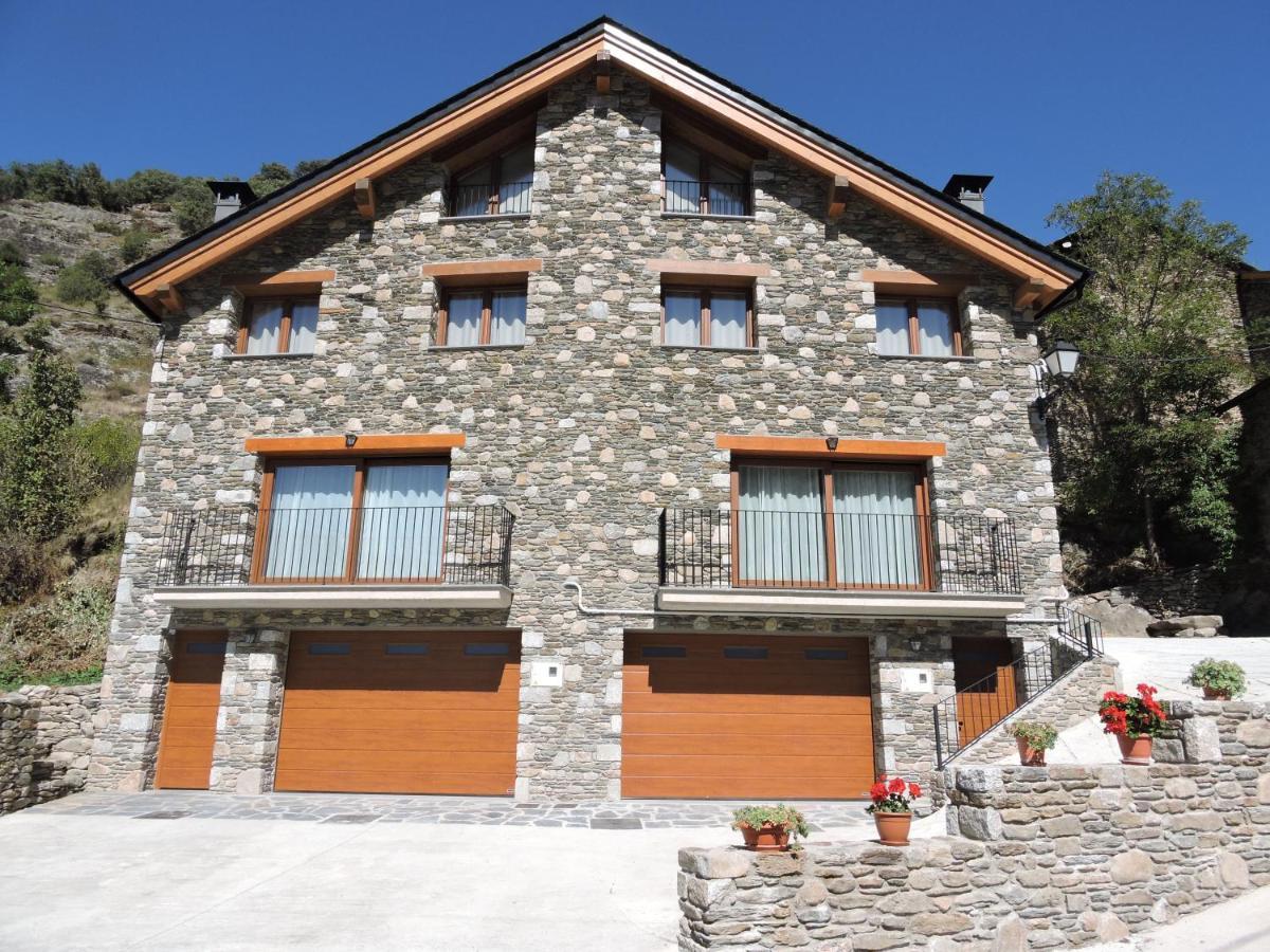 Rural Berros Apartment La Guingueta D'Aneu Bagian luar foto